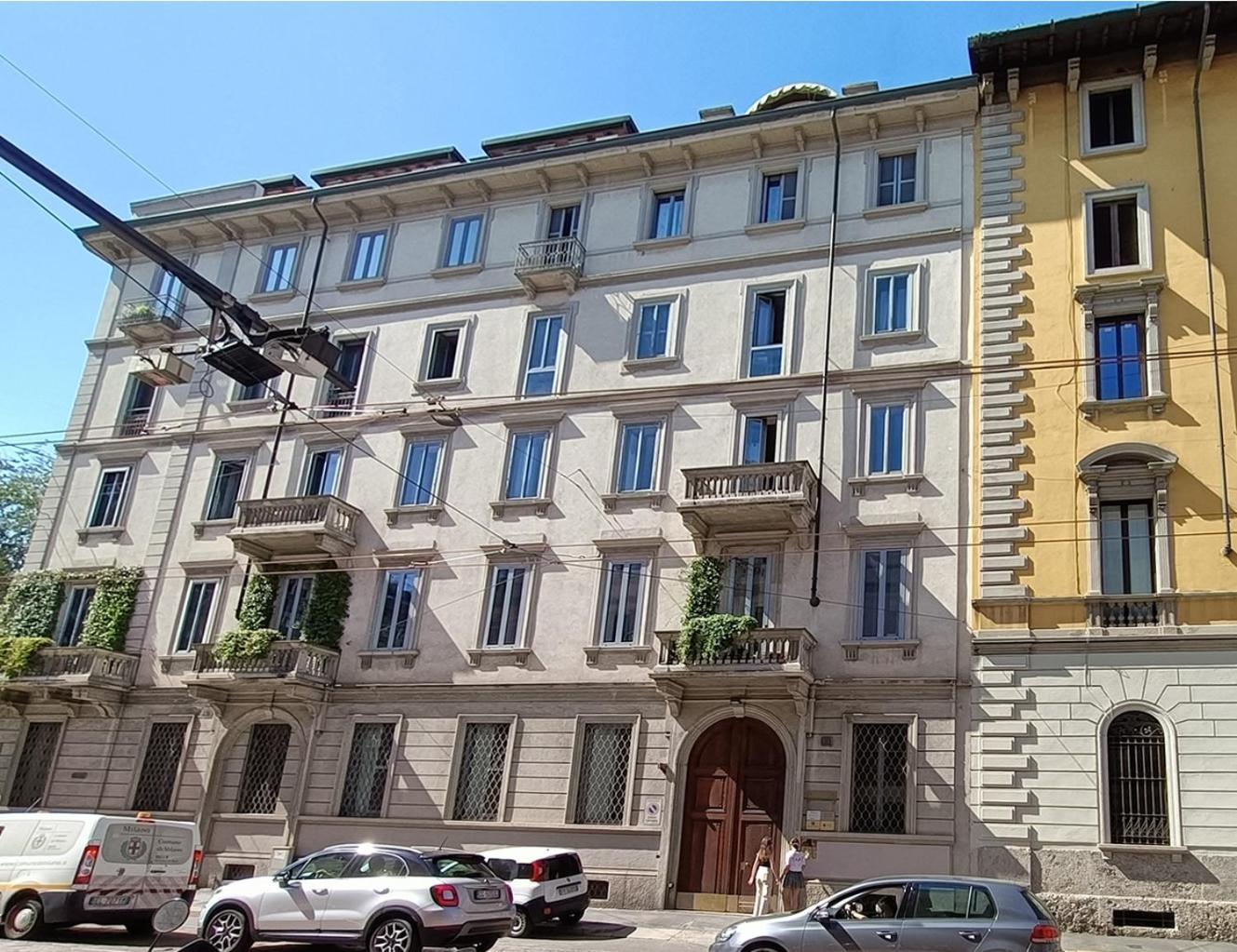Sahi - Residenza Corso Italia Tre Camere, Due Bagni E Un Salone Milan Exterior photo