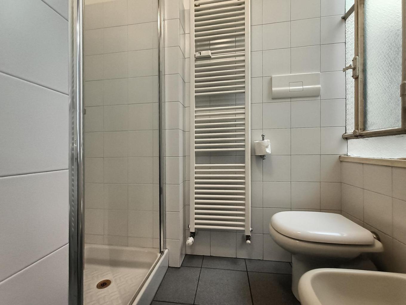 Sahi - Residenza Corso Italia Tre Camere, Due Bagni E Un Salone Milan Exterior photo